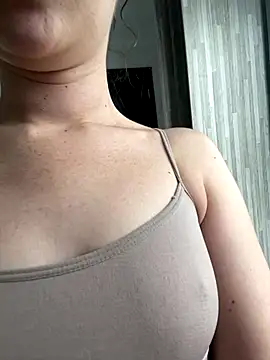 Megan colsom online show from September 25, 2025, 7:53 pm