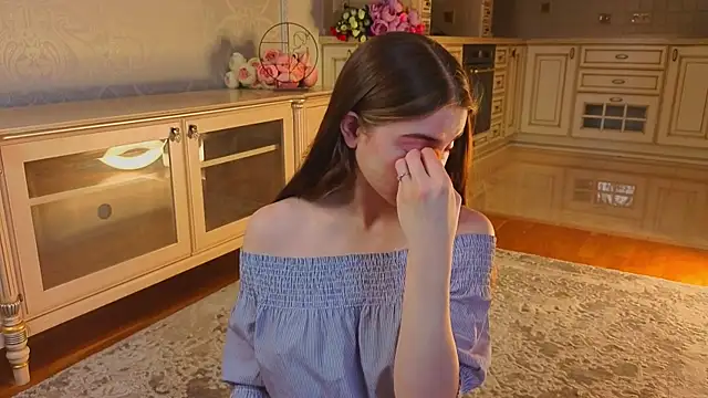 EadlinGillim online show from November 20, 2025, 3:07 am