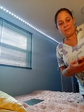 PrettyKittyMia online show from October 2, 2025, 6:22 pm