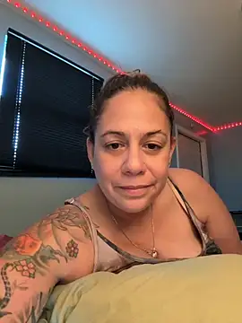 PrettyKittyMia online show from October 11, 2025, 7:59 pm