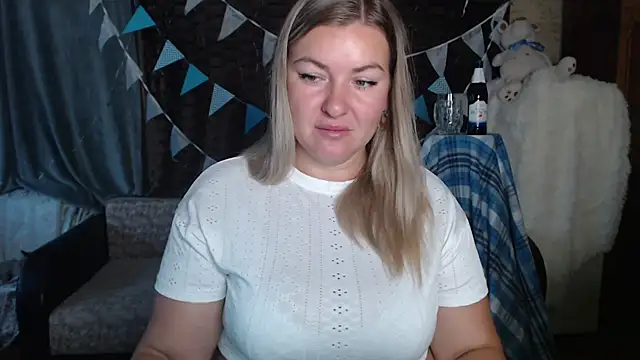 NikaSkylink online show from September 25, 2025, 3:45 am