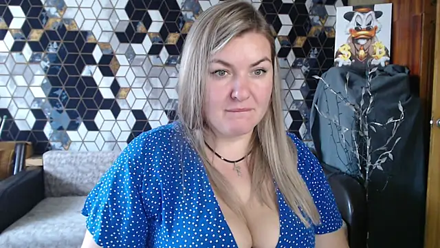 NikaSkylink online show from April 3, 2026, 6:31 am