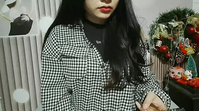 Emachiii online show from February 23, 2026, 2:24 am