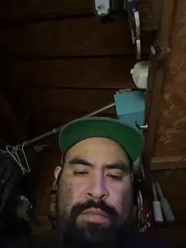 Snapshot of Jonathanfrom420 chatting on December 20, 2025, 9:23 am Jonathanfrom420 online show from December 20, 2025, 9:23 am