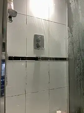 Woodchip online show from November 15, 2025, 7:45 am