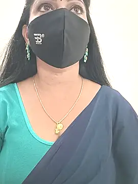 shivani27 online show from December 20, 2025, 4:32 pm