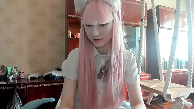 kioshi kiss online show from November 3, 2025, 11:36 am