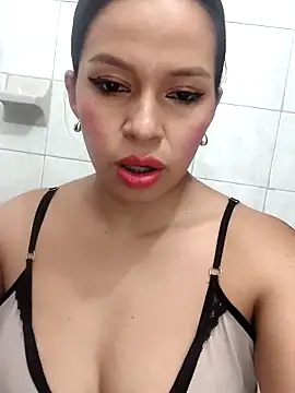AntonelaMorriz online show from May 17, 2026, 7:25 pm