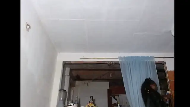 Snapshot of BebaFoxx chatting on January 8, 2026, 5:02 am BebaFoxx online show from January 8, 2026, 5:02 am