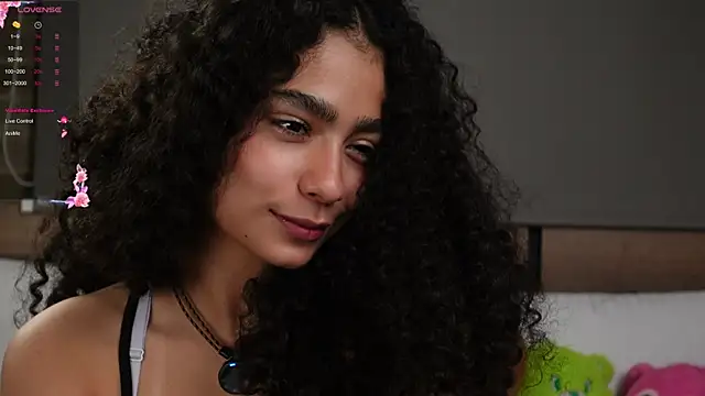 Victoria Curly online show from November 27, 2025, 4:35 am