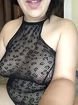 Snapshot of Fatina-arabic chatting on July 16, 2026, 3:31 pm Fatina-arabic online show from July 16, 2026, 3:31 pm