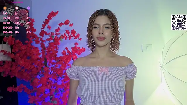 lilijwatson online show from September 22, 2025, 2:50 am