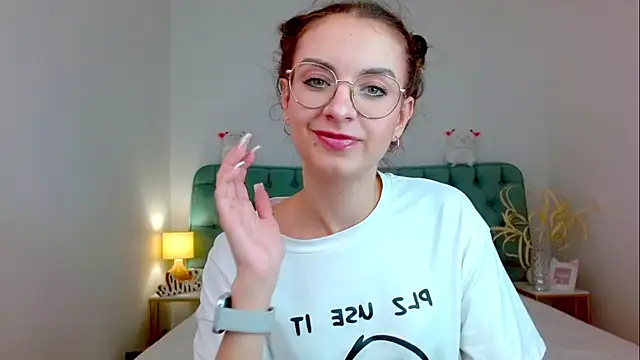 Real cutie1 online show from September 13, 2025, 9:37 pm