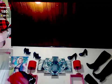 blondehot5v online show from September 28, 2025, 10:39 pm