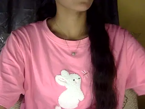 Snapshot of zara_Khan0 chatting on September 26, 2025, 2:57 pm zara Khan0 online show from September 26, 2025, 2:57 pm