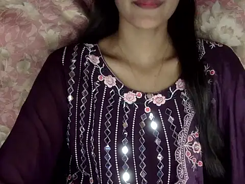 Snapshot of zara_Khan0 chatting on October 30, 2025, 2:14 pm zara Khan0 online show from October 30, 2025, 2:14 pm