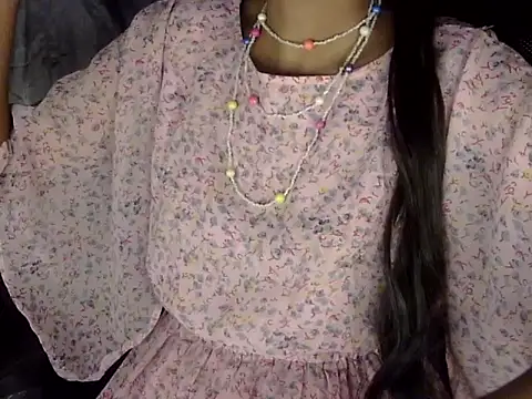 Snapshot of zara_Khan0 chatting on December 1, 2025, 1:56 pm zara Khan0 online show from December 1, 2025, 1:56 pm