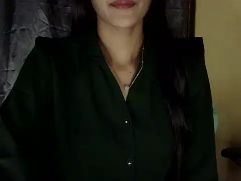 Snapshot of zara_Khan0 chatting on November 28, 2025, 6:52 pm zara Khan0 online show from November 28, 2025, 6:52 pm