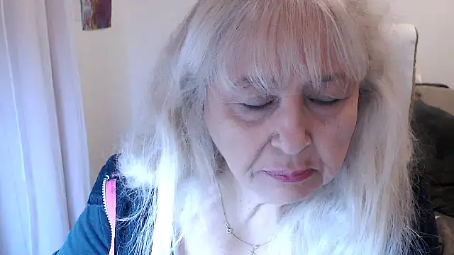 SusiLifeXXX online show from October 11, 2025, 6:31 pm