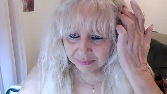 SusiLifeXXX online show from October 15, 2025, 6:16 pm