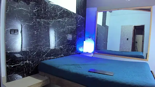  Axel 09 online show from September 12, 2025, 4:23 am