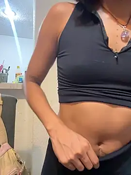 Snapshot of Nia_Desire chatting on July 11, 2026, 7:41 am Nia Desire online show from July 11, 2026, 7:41 am