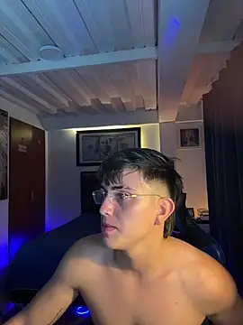 Justin trevor1 online show from October 21, 2025, 1:16 am