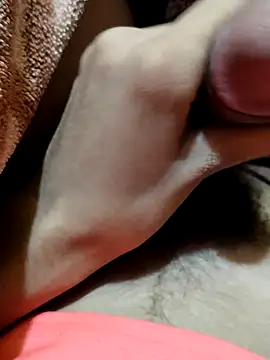 saneer69tew online show from September 28, 2025, 6:59 pm