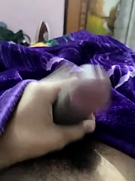 saneer69tew online show from December 2, 2025, 3:52 am