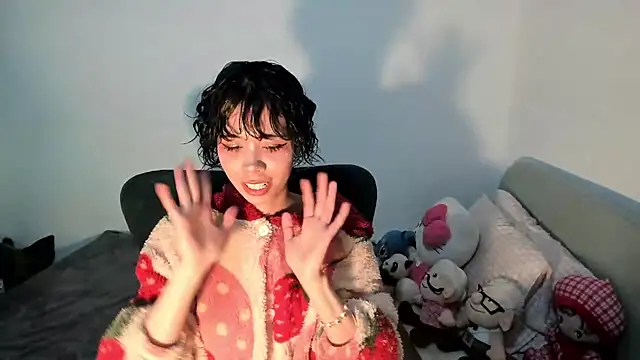 dolliette24 online show from September 9, 2025, 1:59 am