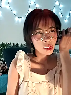 dolliette24 online show from November 12, 2025, 6:06 am