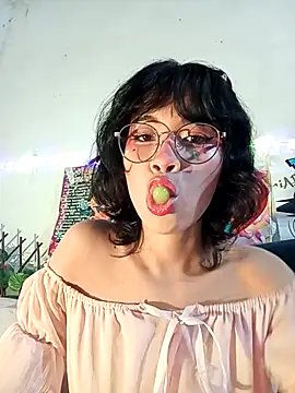 dolliette24 online show from March 1, 2026, 12:54 am