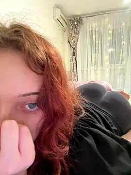 Snapshot of Hannah_xBaby chatting on September 22, 2025, 4:35 pm Hannah xBaby online show from September 22, 2025, 4:35 pm