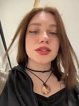 lucy-joy online show from January 14, 2026, 12:20 pm