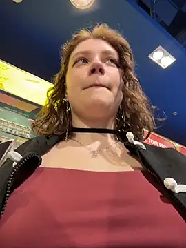 lucy-joy online show from March 22, 2026, 9:44 am