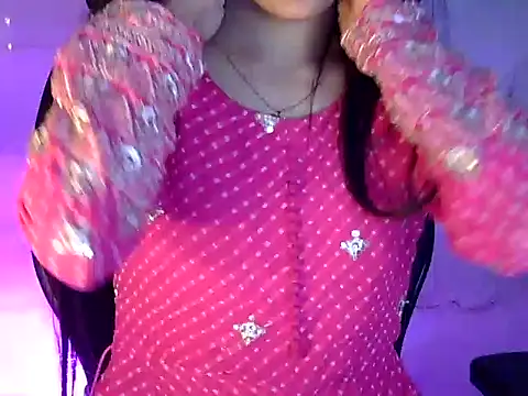 Shizuka 11 online show from January 18, 2026, 5:49 pm