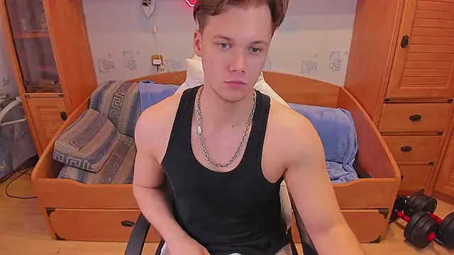 Dexter Bennett online show from April 15, 2026, 1:04 pm