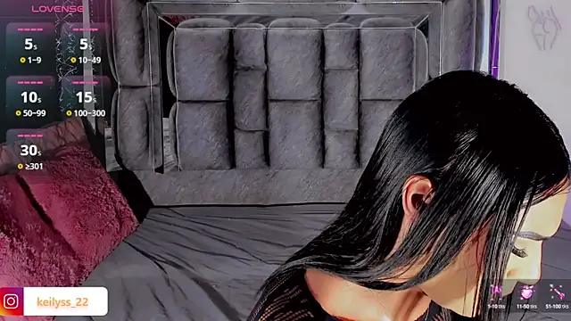 Keilyss  online show from September 27, 2025, 5:35 am