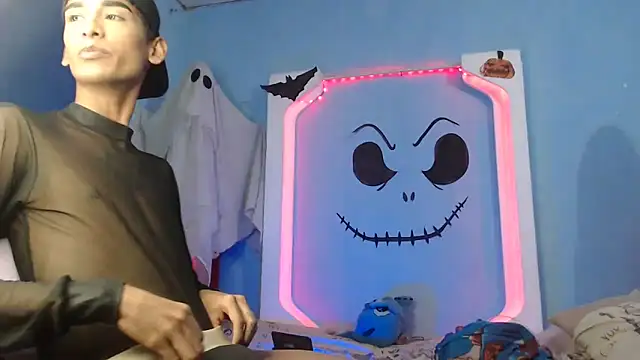 gabo hotboy online show from October 12, 2025, 1:51 am