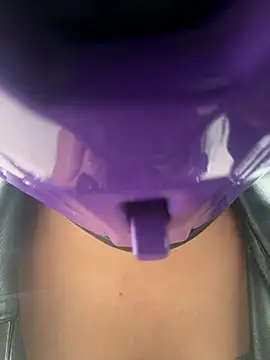 Camilla Miller01 online show from March 10, 2026, 5:50 pm