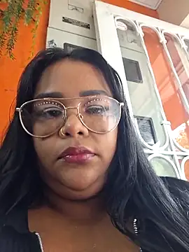 Snapshot of Arena_13 chatting on February 14, 2026, 7:58 pm Arena 13 online show from February 14, 2026, 7:58 pm