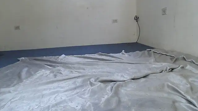 BlondZilla online show from November 11, 2025, 3:51 pm