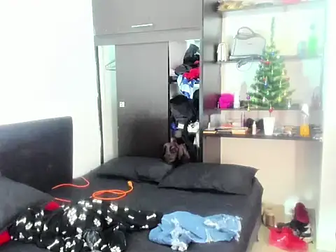 Snapshot of MANELYK_S7 chatting on November 19, 2025, 11:32 am MANELYK S7 online show from November 19, 2025, 11:32 am