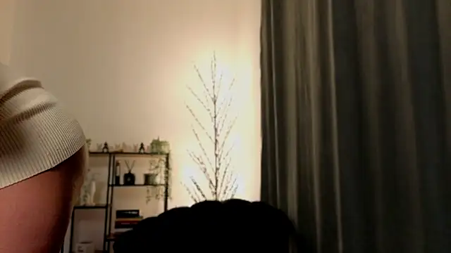 aerisblue online show from December 1, 2025, 7:59 pm