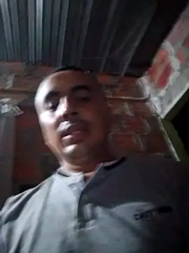 miroqui143 online show from October 27, 2025, 11:38 pm