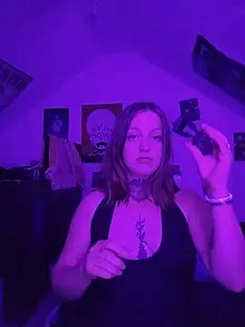 Snapshot of Amatrice_X chatting on June 8, 2026, 8:31 pm Amatrice X online show from June 8, 2026, 8:31 pm