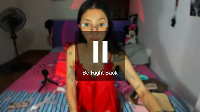 Snapshot of Anais_lux chatting on June 2, 2026, 11:49 pm Anais lux online show from June 2, 2026, 11:49 pm
