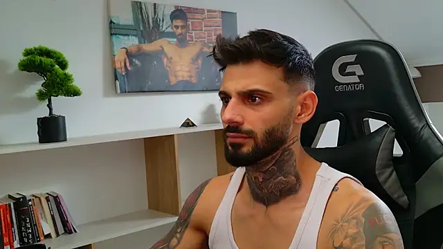 Snapshot of AresSteelX chatting on October 1, 2025, 12:53 pm AresSteelX online show from October 1, 2025, 12:53 pm