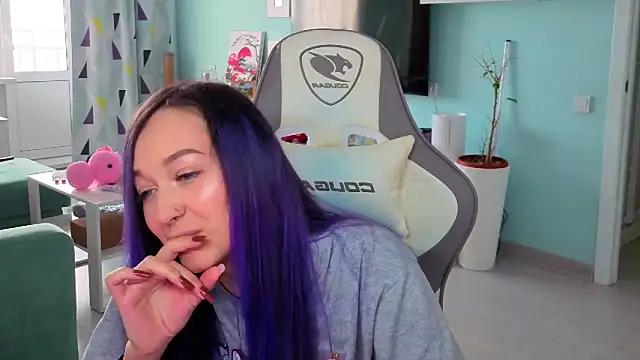 Snapshot of Im_suka chatting on February 26, 2026, 3:17 am Im suka online show from February 26, 2026, 3:17 am