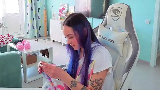 Snapshot of Im_suka chatting on February 21, 2026, 4:14 am Im suka online show from February 21, 2026, 4:14 am